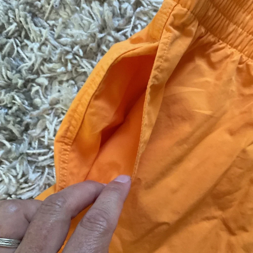 Babaton Women Orange Elastic Waist Athletic Shorts Size M 2291